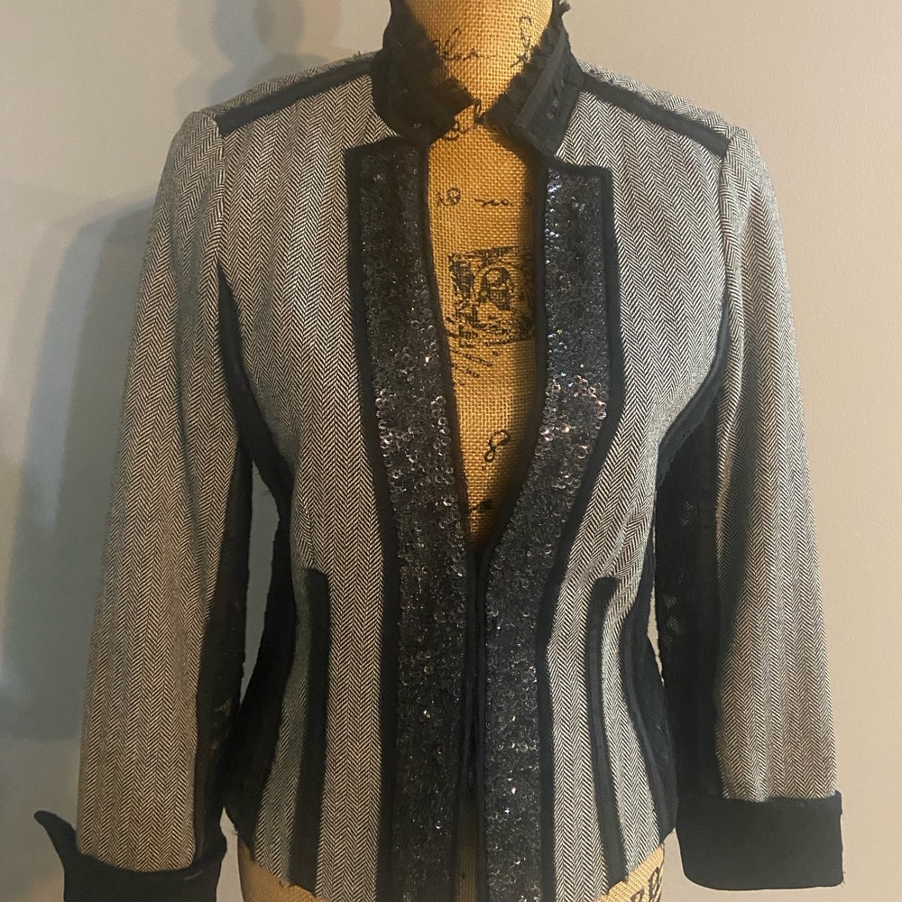 WHBM Sz 6 Elegant Black and Gray Herringbone Wool Blend Women's Jacket